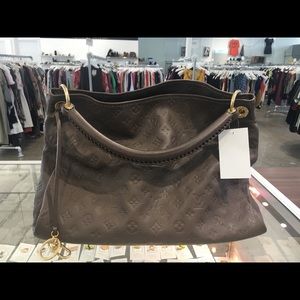 Louis Vuitton artsy mm empreinte